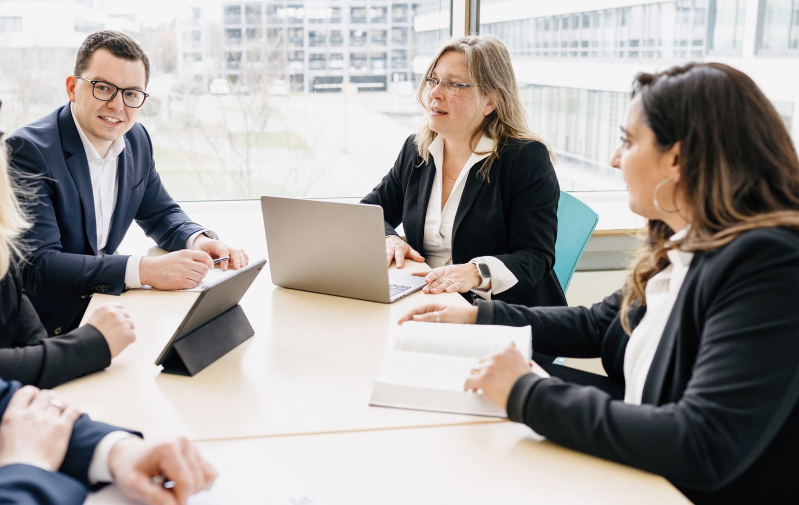 Treuhand Stuttgart Steuerberater und Wirtschaftsprüfer – Corporate Finance