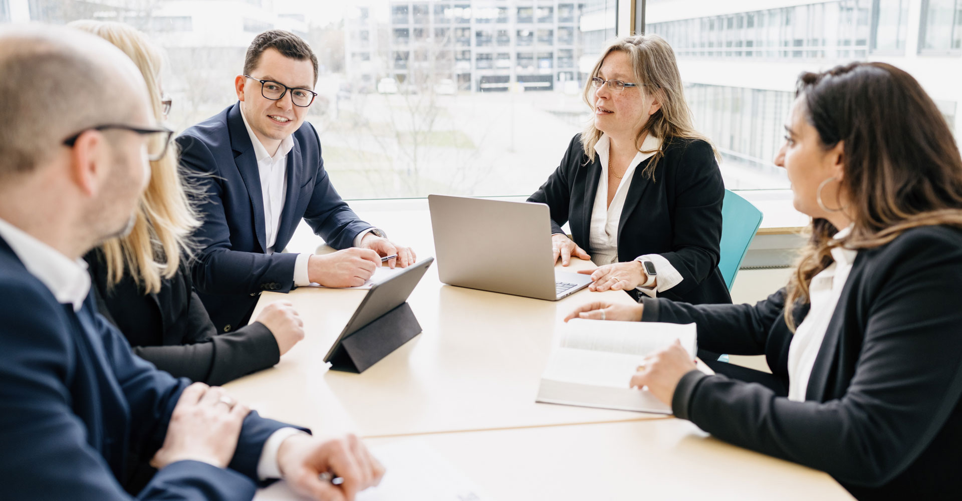 Treuhand Stuttgart Steuerberater und Wirtschaftsprüfer – Corporate Finance