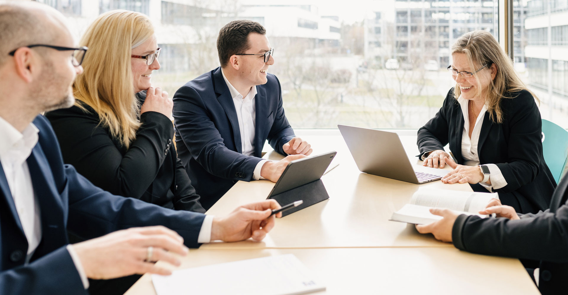 Treuhand Stuttgart Steuerberater und Wirtschaftsprüfer – Umstrukturierungen und Umwandlungen